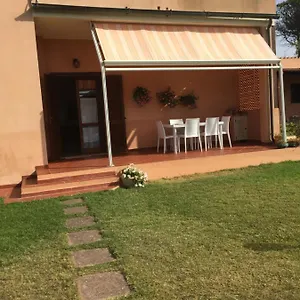La Casa Sotto La Torre Casa vacanze Chia
